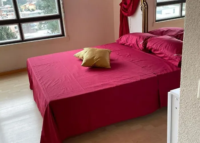 Vista Con Piscina アパート *